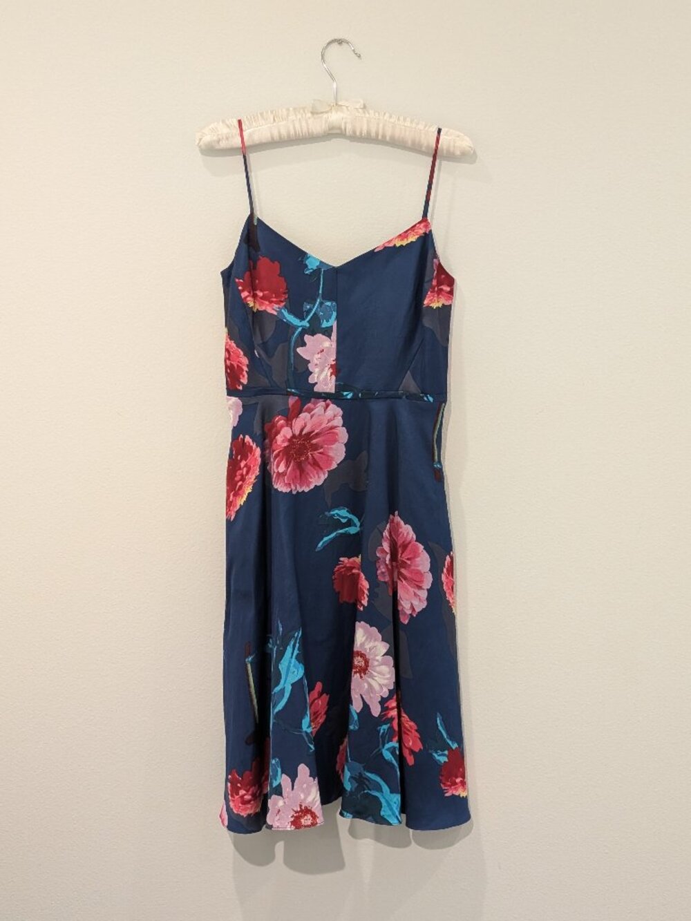 Banana Republic navy floral zinnia dress